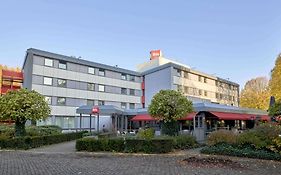 Ibis Tilburg